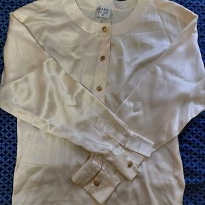 Chanel boutique blouse